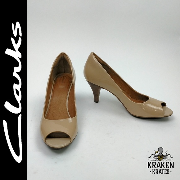 Clarks Shoes - Clarks Cynthia Tan Peep Toe Pumps Sz 8.5